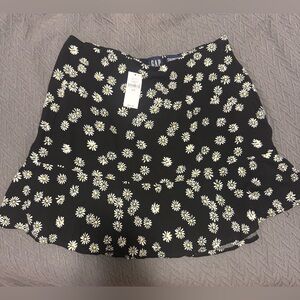GAP Black Mini Daisy Print Skirt